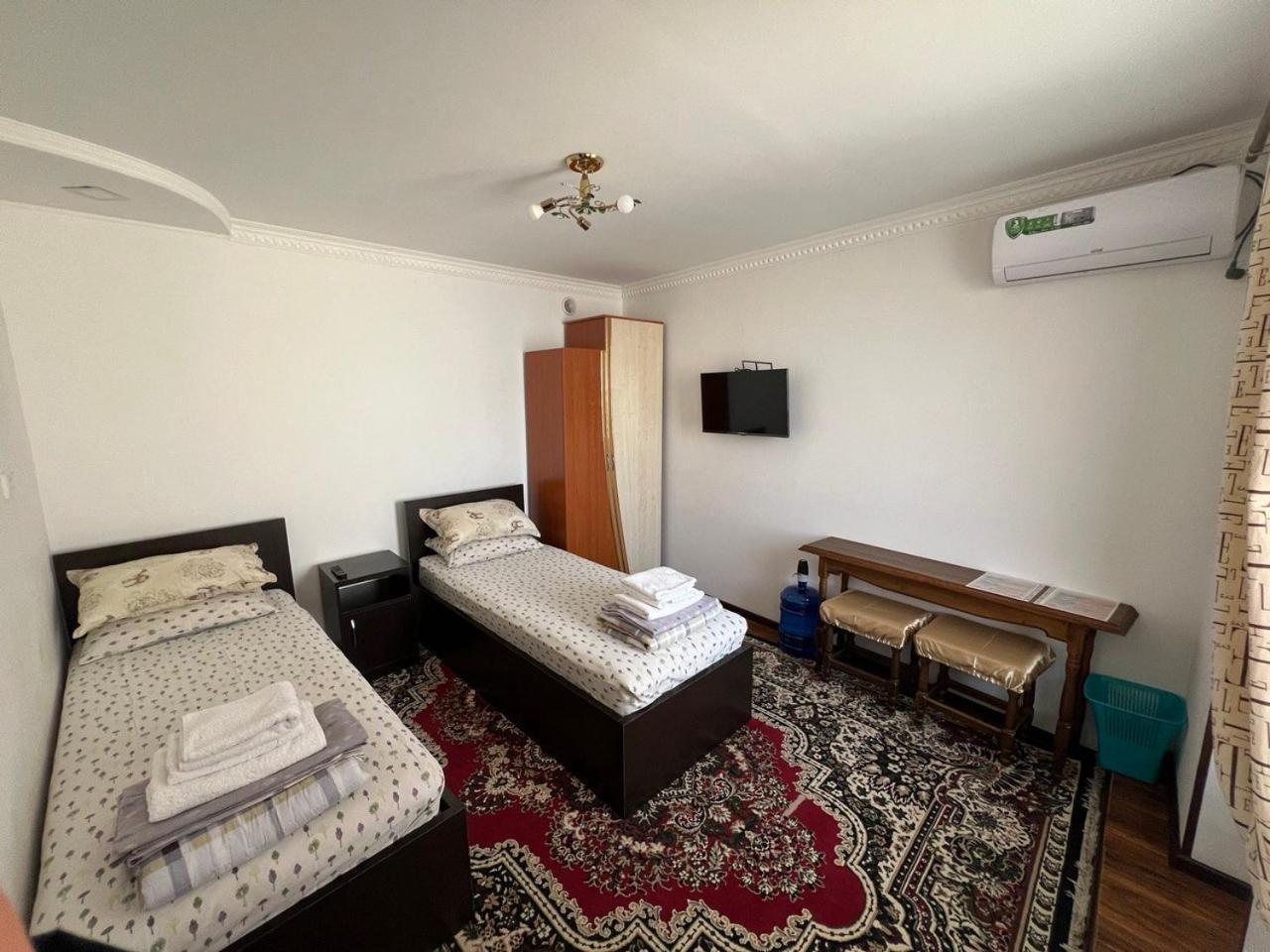 فندق Minorai Xurd بخارى المظهر الخارجي الصورة